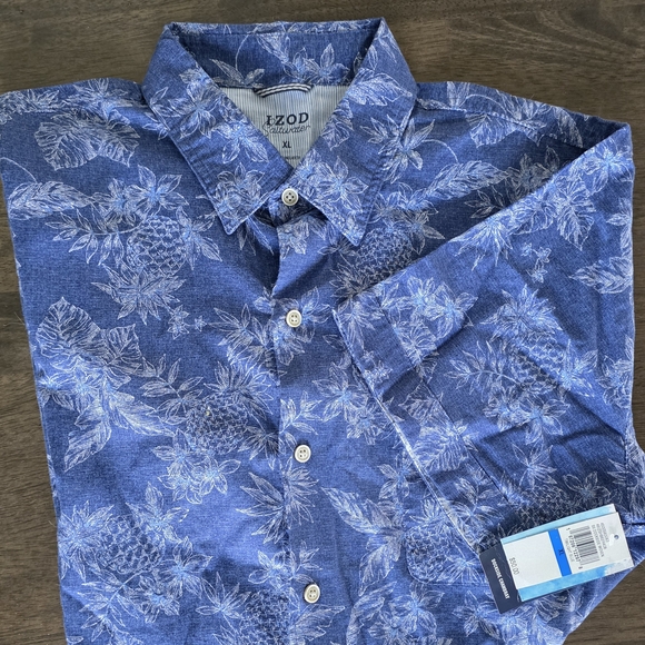 IZOD Saltwater Dockside Chambray Men's Tropical Shortsleeve Button Down Shirt XL - Picture 2 of 6